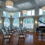 Opportunities to socialize in our spacious common areas.