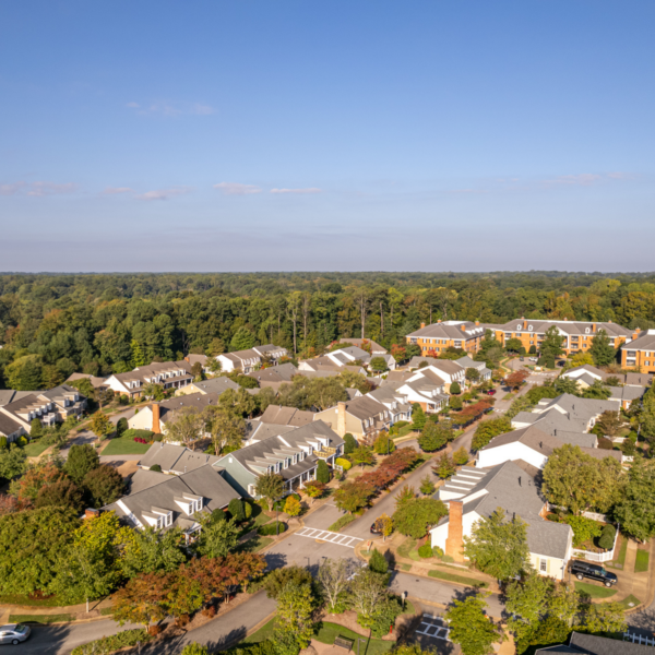 Williamsburg Landing is a Life Plan Community. Where all our residents receive access to all levels of care while still being able to maintain an active, independent lifestyle. Check out more about what our community has to offer.